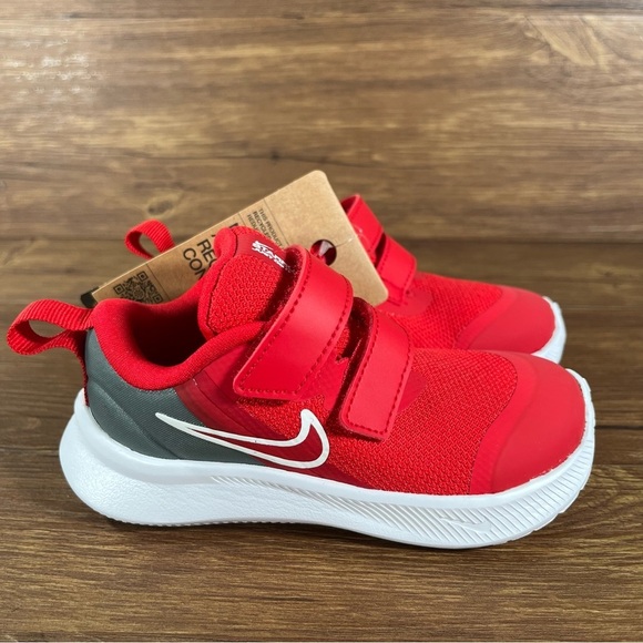 Nike Star Runner 3 NEW University Red Athletic Sneakers Toddler Shoes - Picture 10 of 10